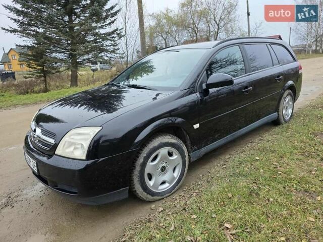 Черный Опель Вектра, объемом двигателя 1.8 л и пробегом 221 тыс. км за 3200 $, фото 1 на Automoto.ua