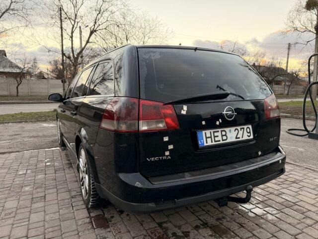 Чорний Опель Вектра, об'ємом двигуна 2.2 л та пробігом 350 тис. км за 2450 $, фото 9 на Automoto.ua