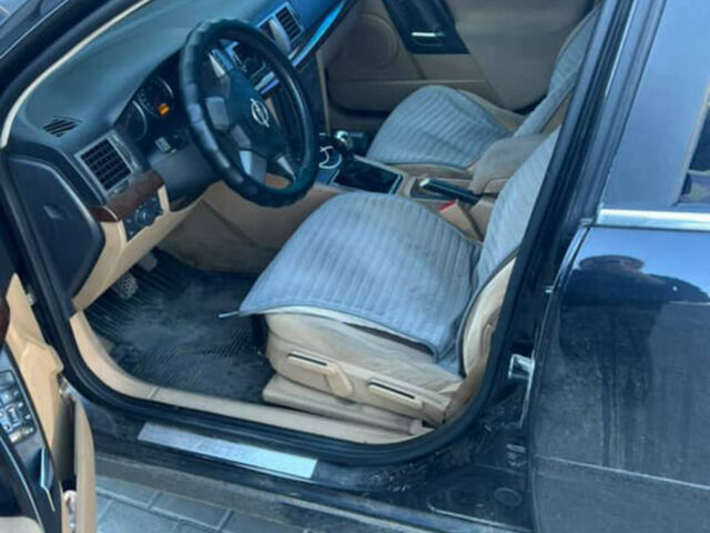 Чорний Опель Вектра, об'ємом двигуна 1.9 л та пробігом 424 тис. км за 4100 $, фото 7 на Automoto.ua