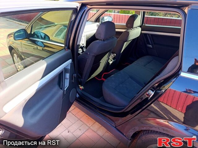 Черный Опель Вектра, объемом двигателя 2 л и пробегом 287 тыс. км за 4500 $, фото 9 на Automoto.ua