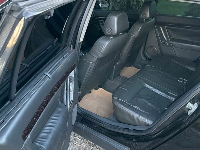 Чорний Опель Вектра, об'ємом двигуна 3 л та пробігом 319 тис. км за 5450 $, фото 8 на Automoto.ua