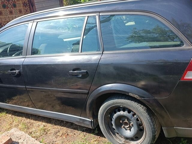 Чорний Опель Вектра, об'ємом двигуна 1.91 л та пробігом 270 тис. км за 1800 $, фото 1 на Automoto.ua