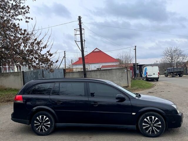 Черный Опель Вектра, объемом двигателя 22 л и пробегом 398 тыс. км за 3700 $, фото 1 на Automoto.ua