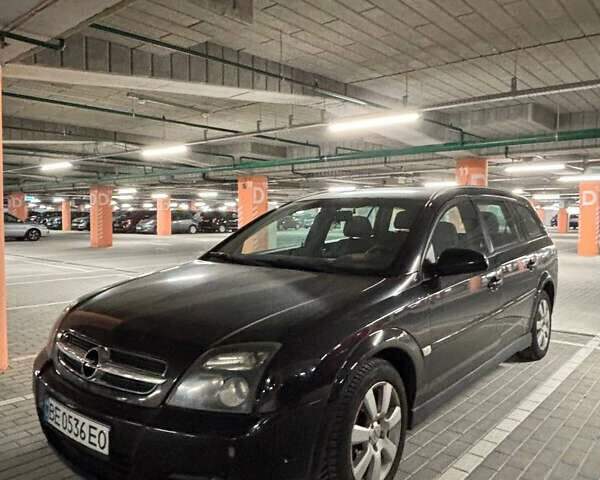 Черный Опель Вектра, объемом двигателя 1.91 л и пробегом 294 тыс. км за 4500 $, фото 1 на Automoto.ua