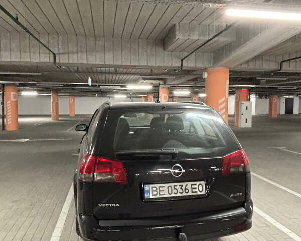 Черный Опель Вектра, объемом двигателя 1.91 л и пробегом 294 тыс. км за 4500 $, фото 3 на Automoto.ua