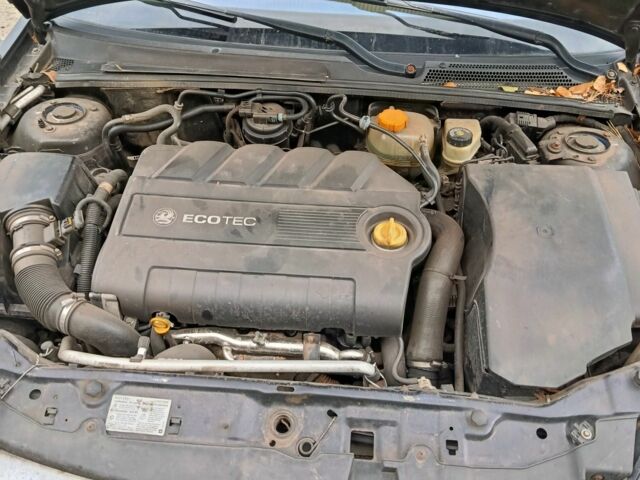 Чорний Опель Вектра, об'ємом двигуна 0 л та пробігом 354 тис. км за 2143 $, фото 6 на Automoto.ua