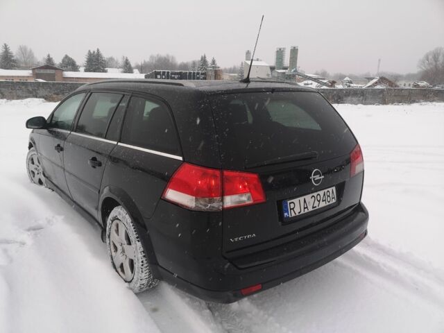 Чорний Опель Вектра, об'ємом двигуна 0 л та пробігом 309 тис. км за 1800 $, фото 4 на Automoto.ua
