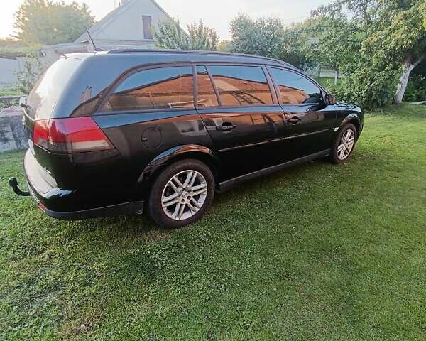 Чорний Опель Вектра, об'ємом двигуна 1.9 л та пробігом 334 тис. км за 3700 $, фото 1 на Automoto.ua