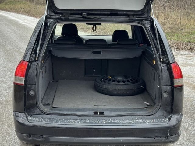 Черный Опель Вектра, объемом двигателя 1.8 л и пробегом 300 тыс. км за 3400 $, фото 19 на Automoto.ua