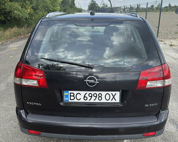 Черный Опель Вектра, объемом двигателя 1.9 л и пробегом 312 тыс. км за 3999 $, фото 5 на Automoto.ua