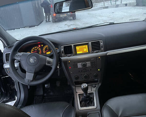 Чорний Опель Вектра, об'ємом двигуна 1.8 л та пробігом 317 тис. км за 4650 $, фото 19 на Automoto.ua