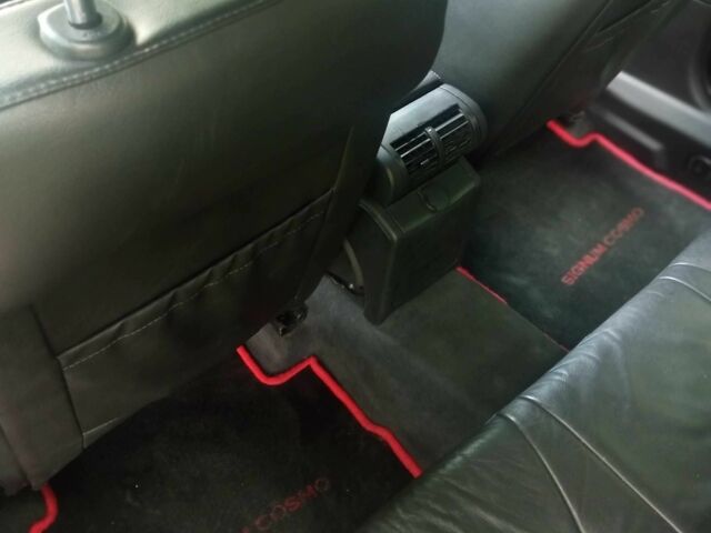 Черный Опель Вектра, объемом двигателя 1.9 л и пробегом 318 тыс. км за 3100 $, фото 19 на Automoto.ua