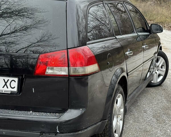 Черный Опель Вектра, объемом двигателя 1.8 л и пробегом 300 тыс. км за 3400 $, фото 7 на Automoto.ua