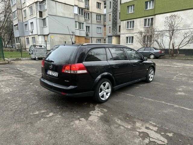 Черный Опель Вектра, объемом двигателя 1.9 л и пробегом 374 тыс. км за 2800 $, фото 3 на Automoto.ua