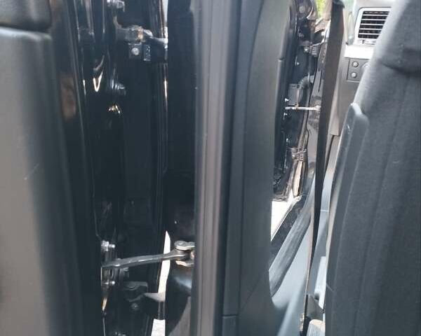 Черный Опель Вектра, объемом двигателя 1.6 л и пробегом 207 тыс. км за 7500 $, фото 16 на Automoto.ua