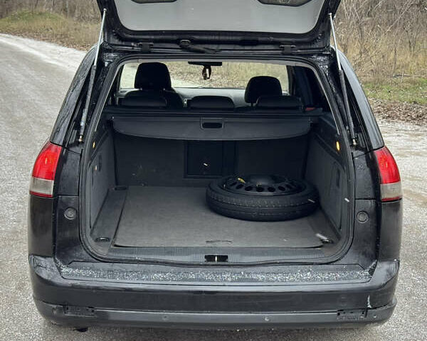 Черный Опель Вектра, объемом двигателя 1.8 л и пробегом 300 тыс. км за 3400 $, фото 22 на Automoto.ua