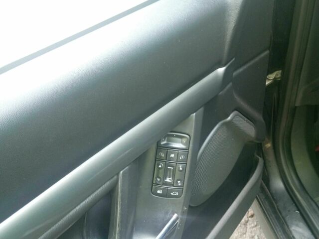 Черный Опель Вектра, объемом двигателя 1.9 л и пробегом 318 тыс. км за 3100 $, фото 16 на Automoto.ua