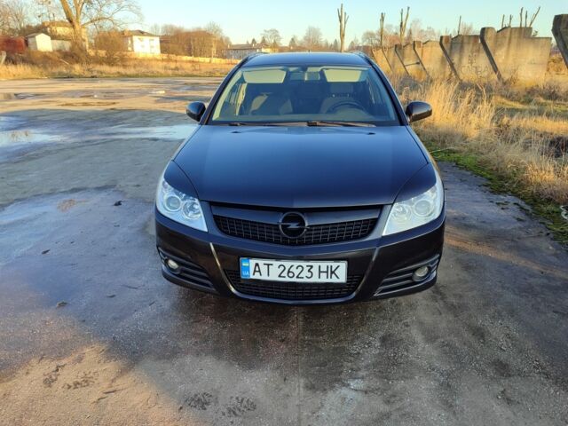 Черный Опель Вектра, объемом двигателя 1.9 л и пробегом 330 тыс. км за 4666 $, фото 7 на Automoto.ua