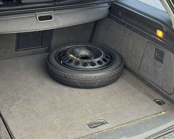 Черный Опель Вектра, объемом двигателя 1.8 л и пробегом 300 тыс. км за 3400 $, фото 24 на Automoto.ua