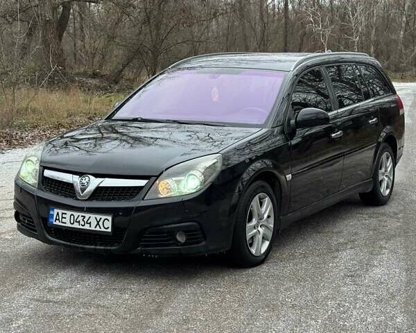 Черный Опель Вектра, объемом двигателя 1.8 л и пробегом 300 тыс. км за 3400 $, фото 2 на Automoto.ua