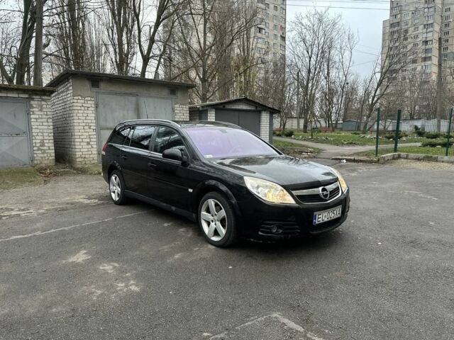 Черный Опель Вектра, объемом двигателя 1.9 л и пробегом 374 тыс. км за 2800 $, фото 1 на Automoto.ua