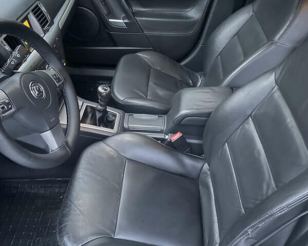 Чорний Опель Вектра, об'ємом двигуна 1.8 л та пробігом 317 тис. км за 4650 $, фото 15 на Automoto.ua