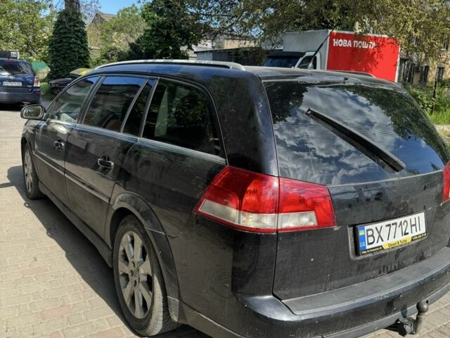 Черный Опель Вектра, объемом двигателя 1.9 л и пробегом 300 тыс. км за 3900 $, фото 4 на Automoto.ua