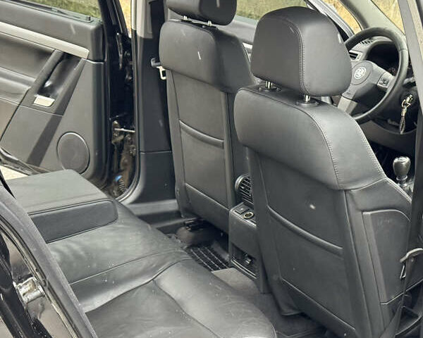 Черный Опель Вектра, объемом двигателя 1.8 л и пробегом 300 тыс. км за 3400 $, фото 19 на Automoto.ua