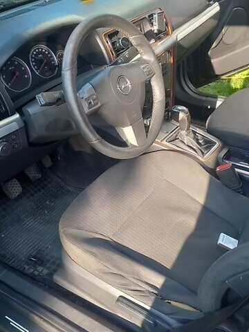 Черный Опель Вектра, объемом двигателя 1.91 л и пробегом 330 тыс. км за 5200 $, фото 15 на Automoto.ua