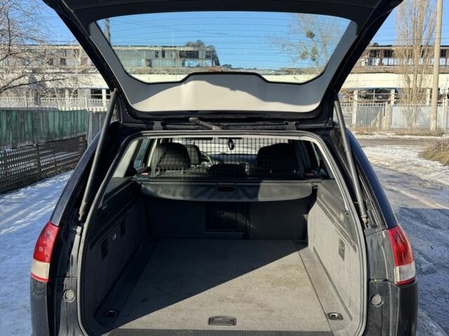 Чорний Опель Вектра, об'ємом двигуна 3 л та пробігом 287 тис. км за 2150 $, фото 6 на Automoto.ua