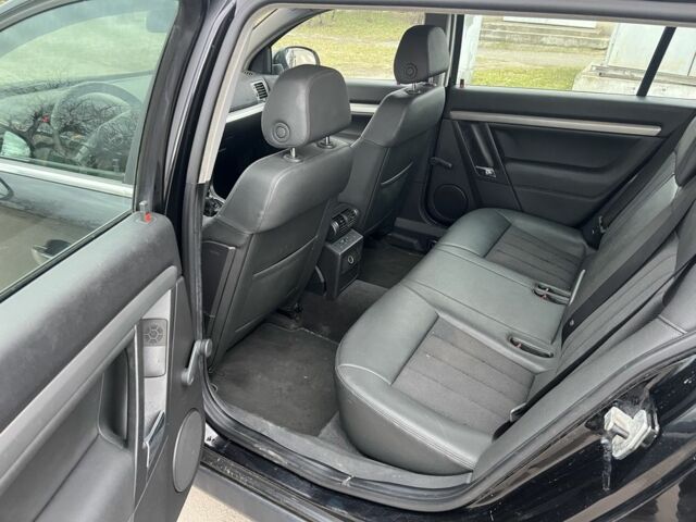 Черный Опель Вектра, объемом двигателя 1.9 л и пробегом 1 тыс. км за 2800 $, фото 5 на Automoto.ua