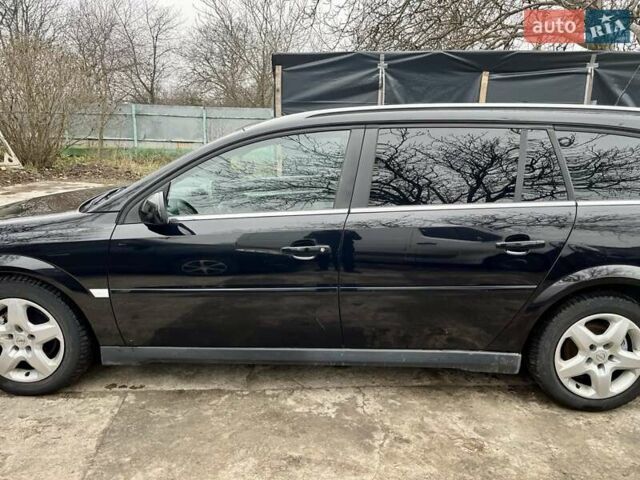 Черный Опель Вектра, объемом двигателя 1.9 л и пробегом 235 тыс. км за 4500 $, фото 6 на Automoto.ua