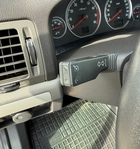 Черный Опель Вектра, объемом двигателя 2.2 л и пробегом 225 тыс. км за 6300 $, фото 41 на Automoto.ua