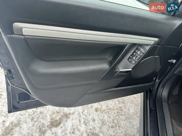 Чорний Опель Вектра, об'ємом двигуна 1.9 л та пробігом 263 тис. км за 4450 $, фото 9 на Automoto.ua