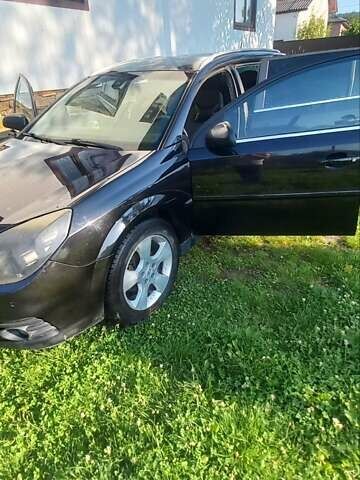 Черный Опель Вектра, объемом двигателя 1.91 л и пробегом 330 тыс. км за 5200 $, фото 19 на Automoto.ua