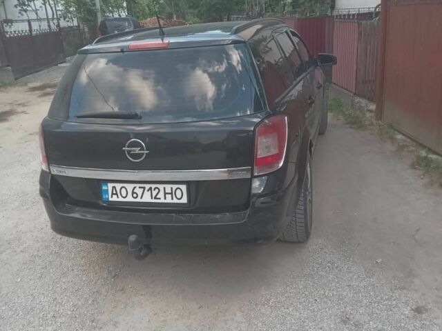 Черный Опель Вектра, объемом двигателя 1.6 л и пробегом 250 тыс. км за 4300 $, фото 1 на Automoto.ua