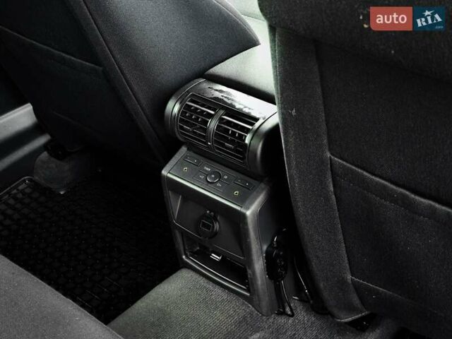 Чорний Опель Вектра, об'ємом двигуна 1.91 л та пробігом 326 тис. км за 4800 $, фото 5 на Automoto.ua