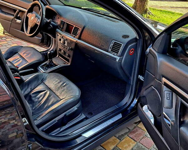 Чорний Опель Вектра, об'ємом двигуна 1.9 л та пробігом 338 тис. км за 5800 $, фото 12 на Automoto.ua