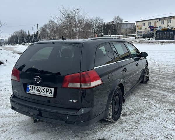 Чорний Опель Вектра, об'ємом двигуна 1.9 л та пробігом 263 тис. км за 4450 $, фото 4 на Automoto.ua