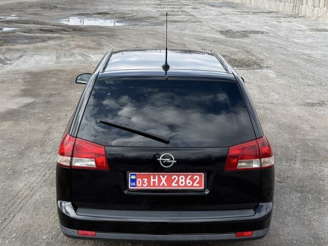 Черный Опель Вектра, объемом двигателя 2.2 л и пробегом 225 тыс. км за 6300 $, фото 4 на Automoto.ua
