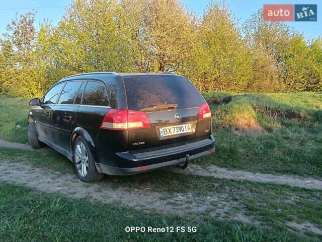 Чорний Опель Вектра, об'ємом двигуна 1.9 л та пробігом 300 тис. км за 5200 $, фото 4 на Automoto.ua