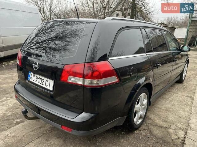 Черный Опель Вектра, объемом двигателя 1.9 л и пробегом 235 тыс. км за 4500 $, фото 3 на Automoto.ua