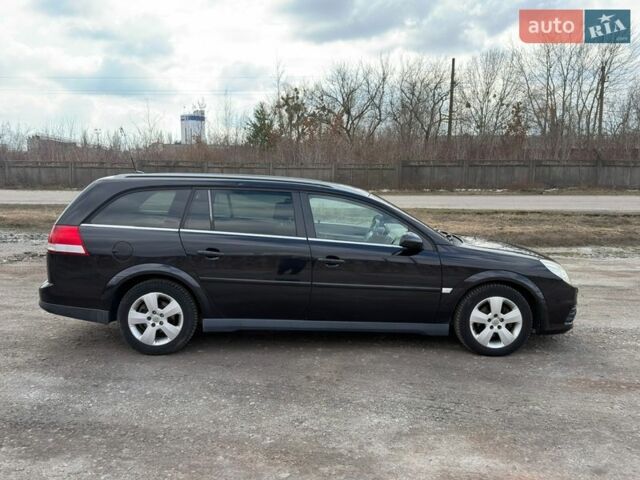 Черный Опель Вектра, объемом двигателя 2.2 л и пробегом 225 тыс. км за 6300 $, фото 17 на Automoto.ua