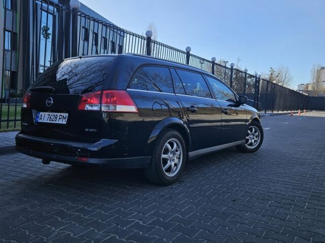Чорний Опель Вектра, об'ємом двигуна 1.9 л та пробігом 197 тис. км за 3700 $, фото 4 на Automoto.ua