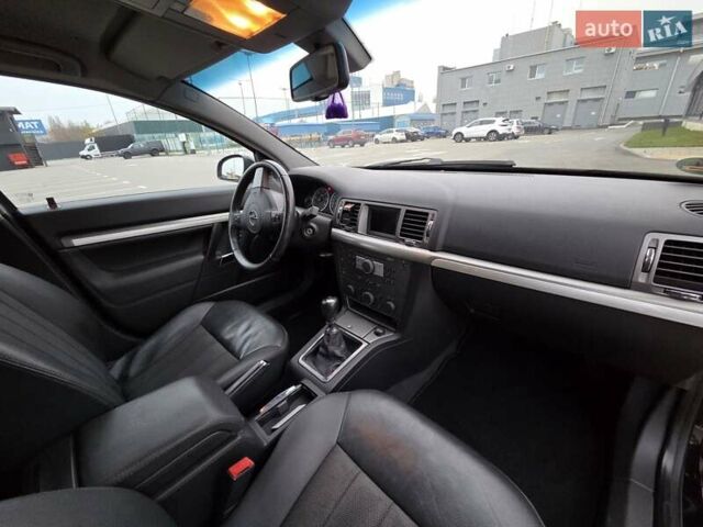 Чорний Опель Вектра, об'ємом двигуна 1.91 л та пробігом 280 тис. км за 6650 $, фото 5 на Automoto.ua