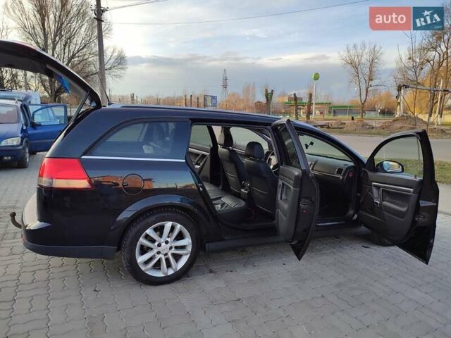 Чорний Опель Вектра, об'ємом двигуна 1.9 л та пробігом 195 тис. км за 7100 $, фото 4 на Automoto.ua
