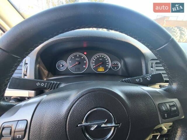 Черный Опель Вектра, объемом двигателя 1.91 л и пробегом 260 тыс. км за 5400 $, фото 12 на Automoto.ua