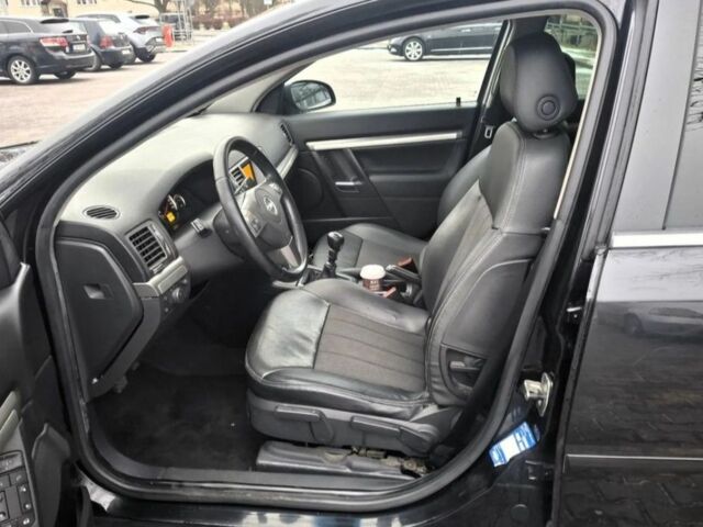 Черный Опель Вектра, объемом двигателя 0 л и пробегом 288 тыс. км за 1900 $, фото 5 на Automoto.ua