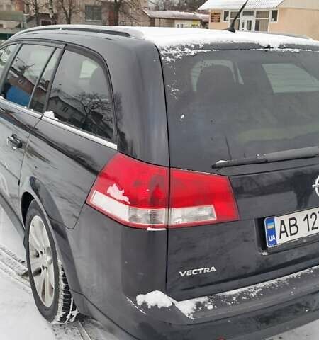 Черный Опель Вектра, объемом двигателя 1.9 л и пробегом 312 тыс. км за 5500 $, фото 4 на Automoto.ua