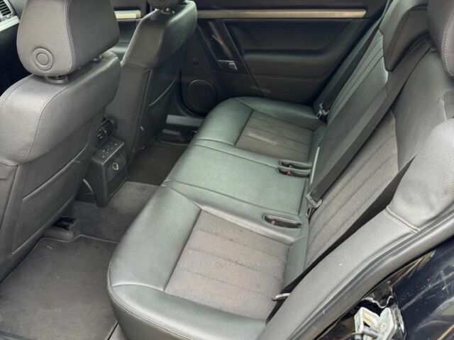 Черный Опель Вектра, объемом двигателя 1.9 л и пробегом 263 тыс. км за 4450 $, фото 2 на Automoto.ua